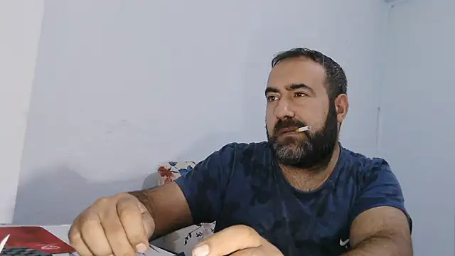 dark-look live sex cam