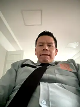 Manu0586 live sex cam