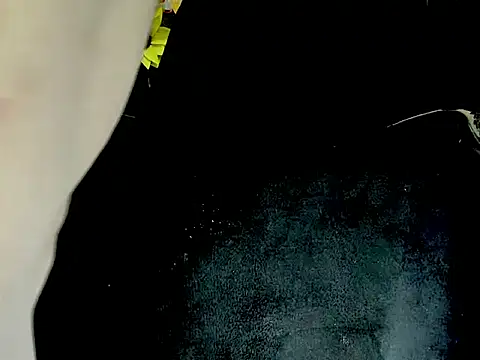 DirtyKhloy live sex cam