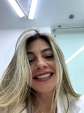 alicee16 live sex cam