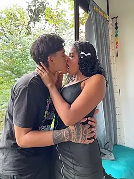 Rose-andres live sex cam