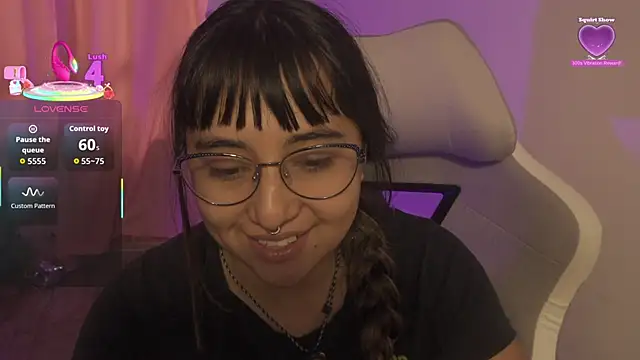 emitaa17228o live sex cam