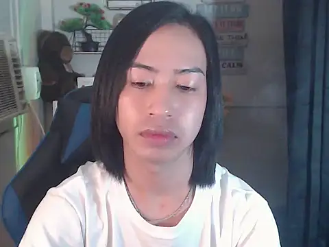 Miracle_TheBrat live sex cam