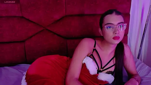 sara_saenz99 live sex cam