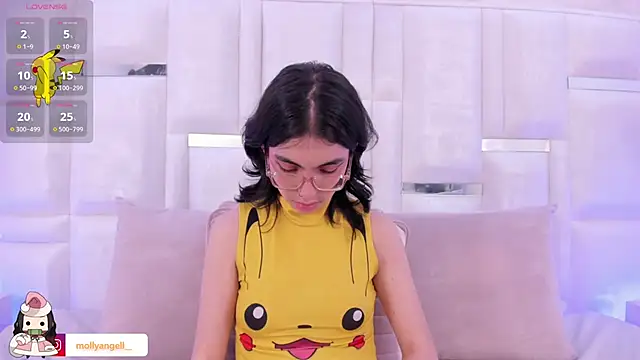 Im_Molly_Angel live sex cam