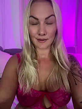 NastyMilf_ live sex cam