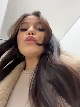 Chloe__Moon live sex cam