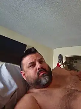 Roddog18 live sex cam
