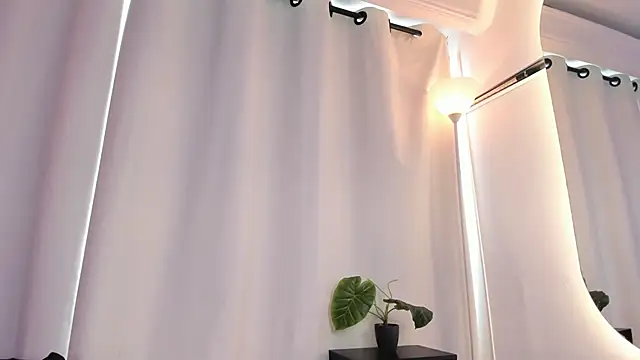 AdammClark1 live sex cam