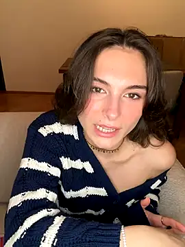 SophiiaStarr live sex cam