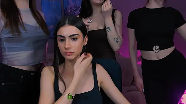 nekky_mouse live sex cam