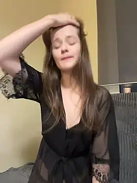 KittyQueeny live sex cam