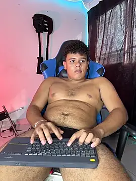 Michael_Ironlust_ live sex cam