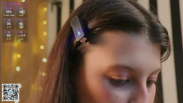 LorinaMaffitt live sex cam