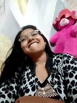 urvashi01224 live sex cam