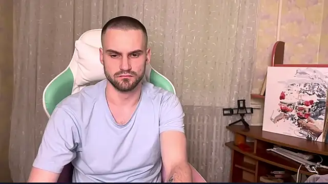 Iveraan live sex cam