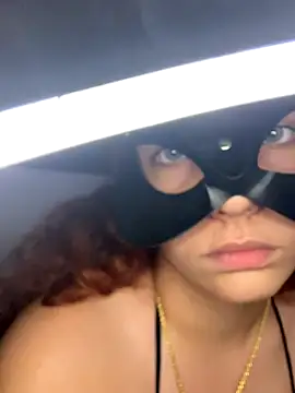 Teengirlmiaa live sex cam