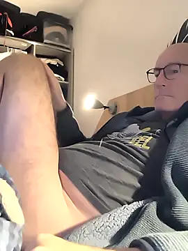 bogland33 live sex cam