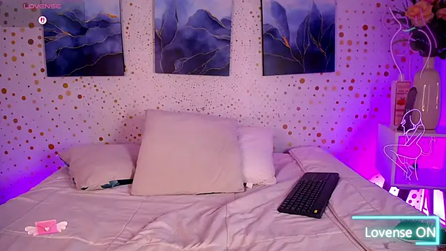 Aniie_Doll live sex cam