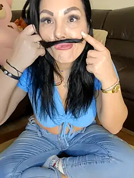 ReiyaRey live sex cam