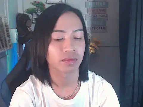 Miracle_TheBrat live sex cam