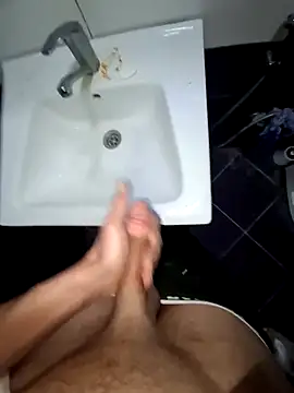 Bigpenis22sm live sex cam