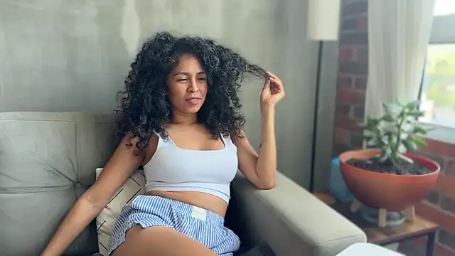 illaroom live sex cam