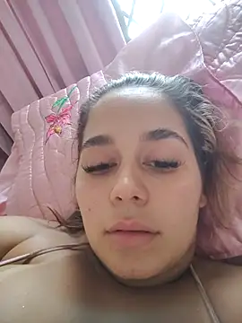 LaurenWelly_ live sex cam