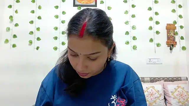 Aleena_Rai live sex cam