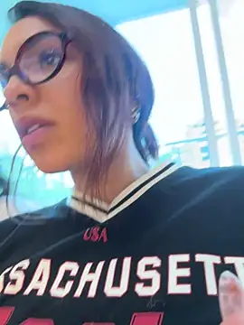 Alice_surprise live sex cam