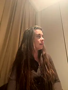 AlitaNova live sex cam