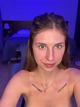 emma05 live sex cam