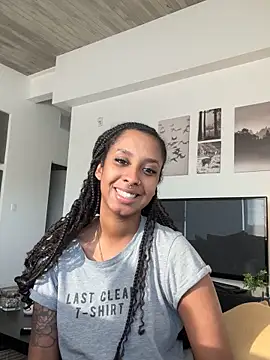 Your_Paris live sex cam