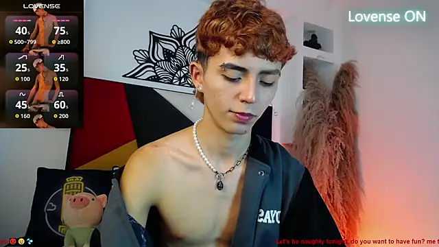 MaikyCooper live sex cam