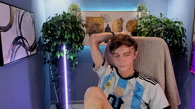 John_Weasley live sex cam