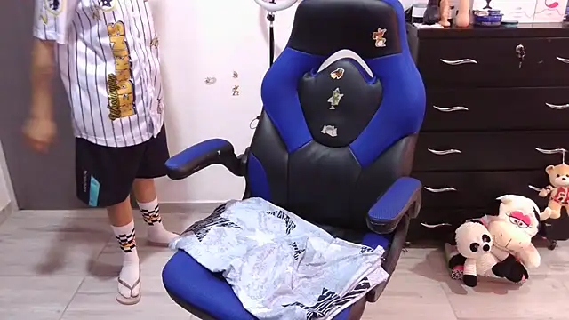 thomascooper7 live sex cam