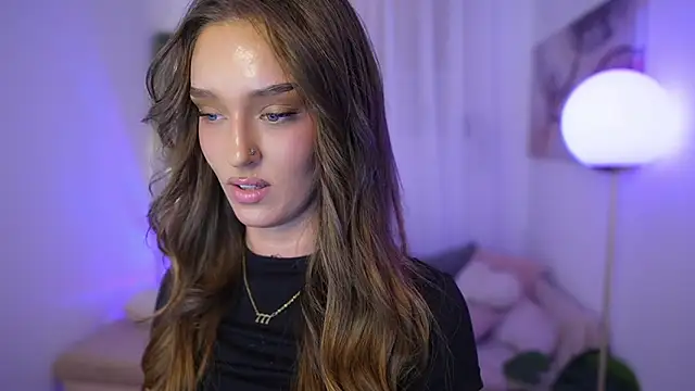 Clara_Nia live sex cam