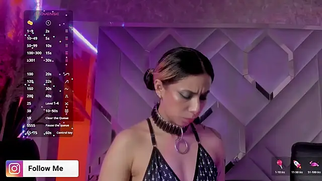 Sara_Foxx1 live sex cam