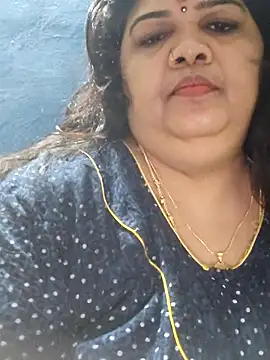 tamilthanushri live sex cam