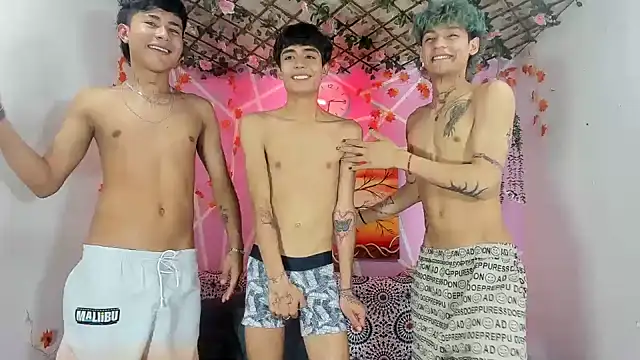 Fresahot2005 live sex cam