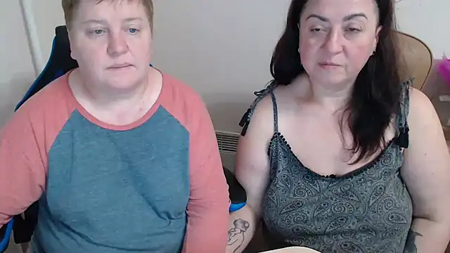 Bertie_Adeline live sex cam