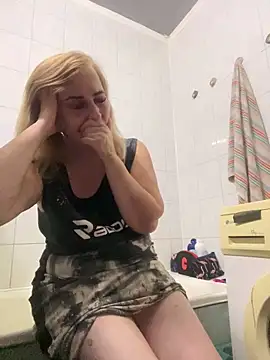 Irina2909@xh live sex cam