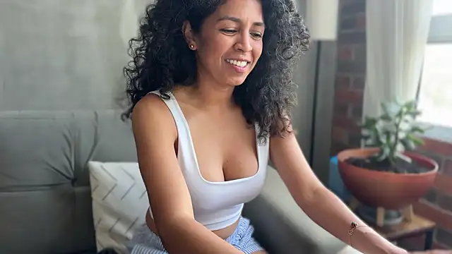 illaroom live sex cam