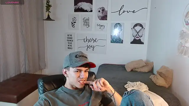 AmethystShadow17 live sex cam