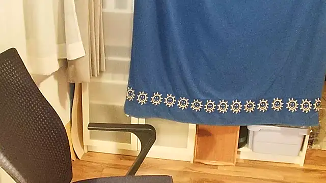 hotdestany live sex cam