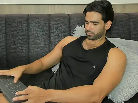 Brad_Martin live sex cam