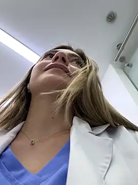 alicee16 live sex cam