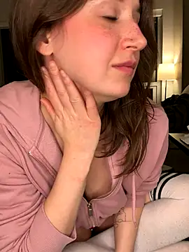 nerdynina live sex cam