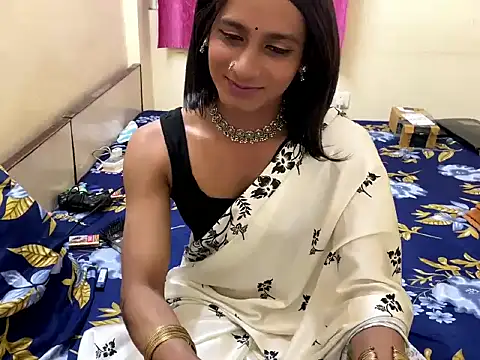 LuvLayla live sex cam