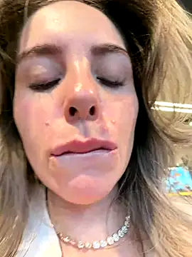 Alirawrz live sex cam